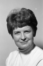 Greta, studio portrait