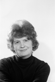 Greta, studio portrait