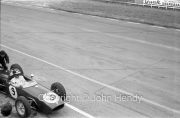 Formula 1 - #9 Lotus 18 - Climax (Jim Clark) in the pits