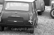 Team #21 Mini 7 Club A, Car C - Cooper-Mini 997cc John Whitmore/Steve McQueen