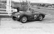#44 HWM 3442cc, Jaguar engine XPE2 (George Abecassis)