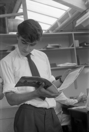 Roy Laundon