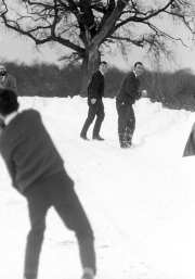 Snowballing scientists
