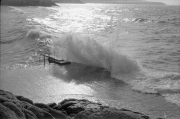 Breaking wave