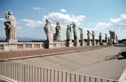 Figures on The Portal, St Peter&apos;s