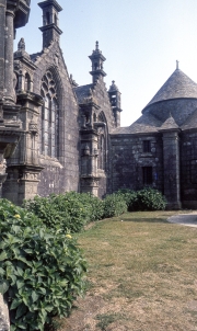 Guimiliau church