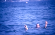 Simon in the sea