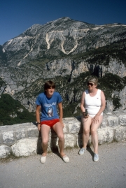 Simon and Greta at Balcons de la Mescla