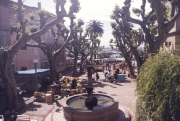 Fountain, Place de la Liberte