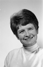 Greta, studio portrait