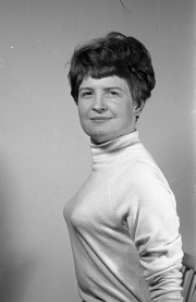 Greta, studio portrait