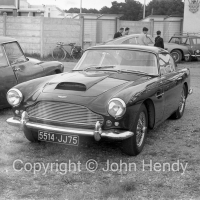 Aston Martin DB4