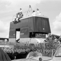 Equipe Endeavour van