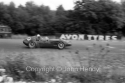 Formula 1 - #40 Aston Martin DBR4/300, Lex Davidson