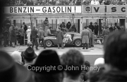 Nurburgring pits - #120 Ferrari 330 LM/GTO (Willy Mairesse / Mike Parkes)