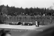 #76 MGA (Olthoff / Whitmore) and #73 Lotus 15 Climax (Graham / Martyn), both expired