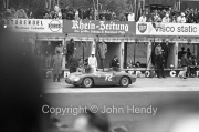 Pits - #72 Ferrari Dino 196 SP (Bandini / Baghetti)