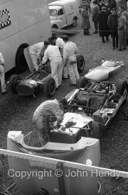Sportscars - Lolas in the paddock