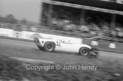 Sports car - #32 Lola T70 Mk2 (Denny Hulme)