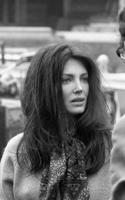 Gayle Hunnicutt