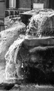 Trevi Fountain