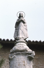 Torcello - statue with halo