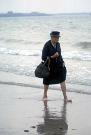 French widow paddling