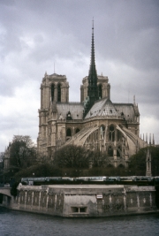 Notre Dame, tip of Ile de la Cite, Memorial