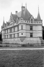 Azay-le-Rideau chateau